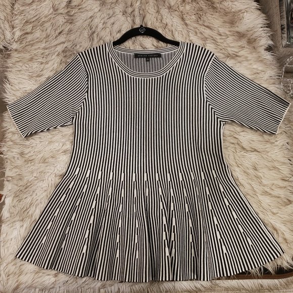 English Factory Tops - NEW Without Tags- English Factory Black & White Short Sleeve Peplum Top